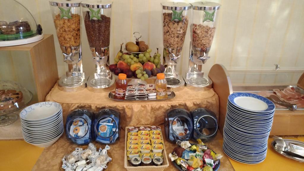 Hotel Abbaruja Olbia Eksteriør billede