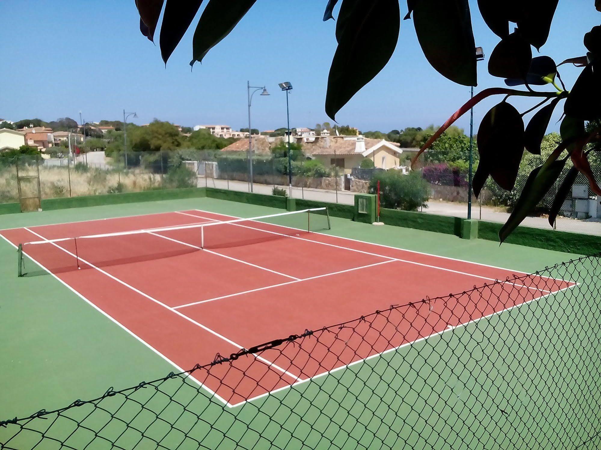 Hotel Abbaruja Olbia Eksteriør billede